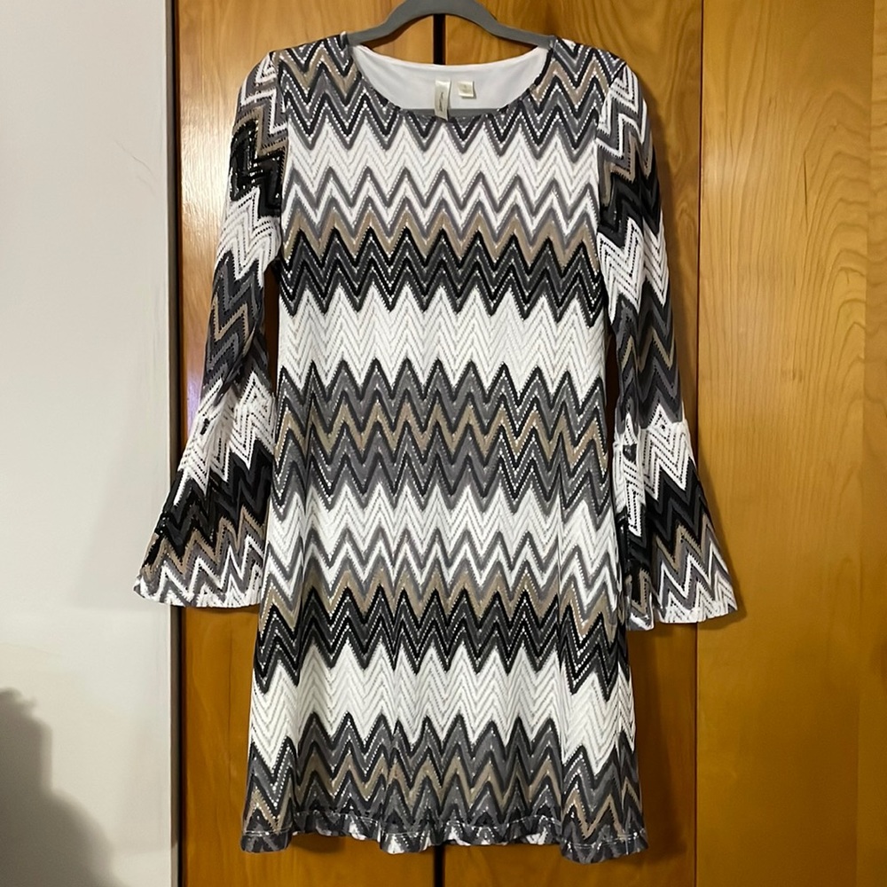 Tacera crochet-look dress with bell sleeves - womens Large